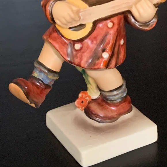 Happiness - Hummel Figurine #86 TMK6 - Picture 3 of 8